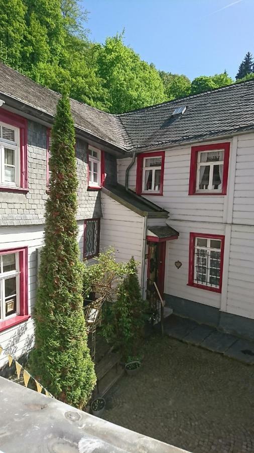 Refugium Altstadt Моншау Екстериор снимка